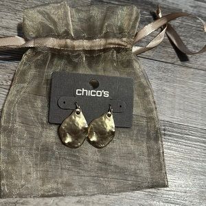 Chico’s Yulia drop earring